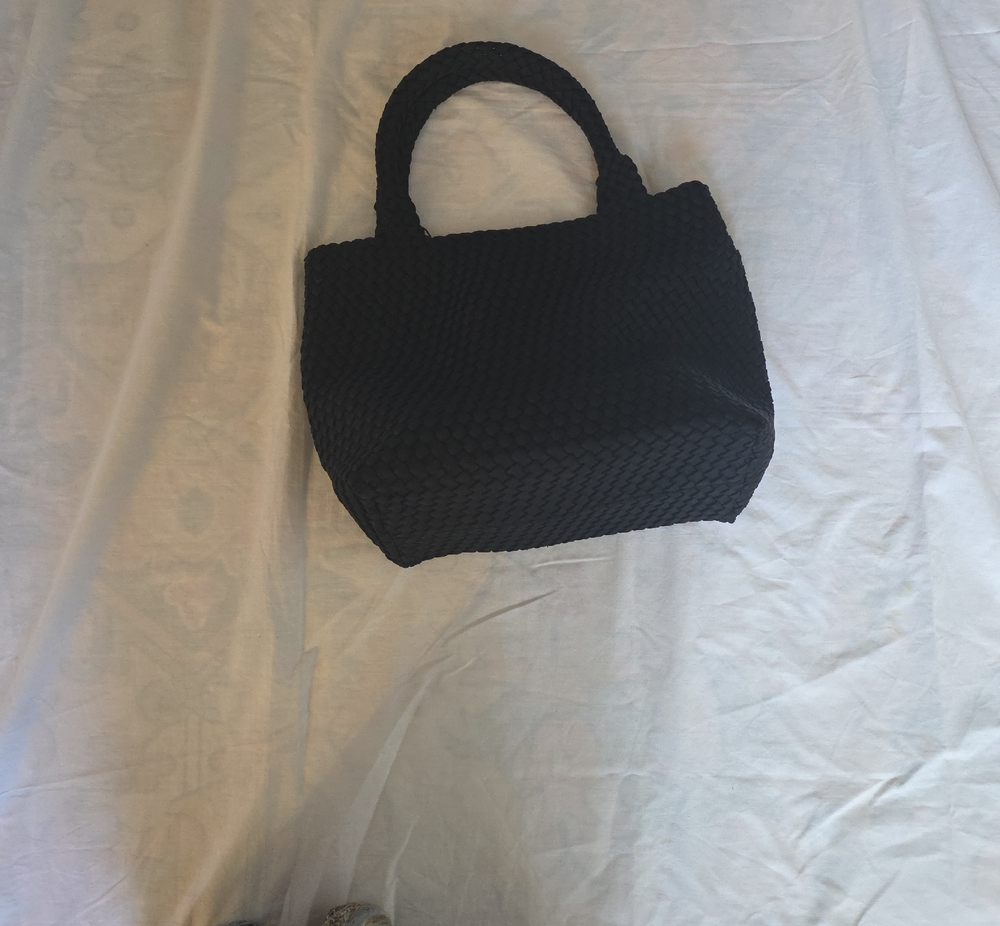 Sol and Selene Black Woven Tote Bag - Stylish Everyday Handbag